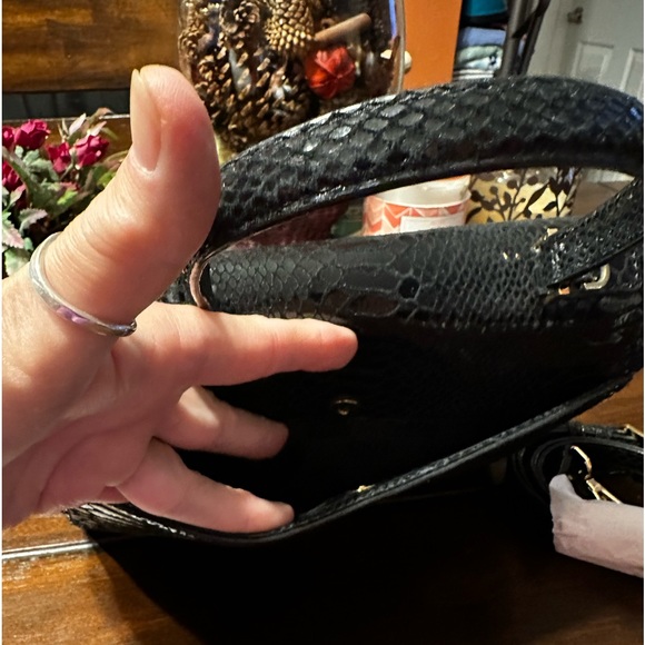 Michael Kors Satchel - Picture 8 of 15